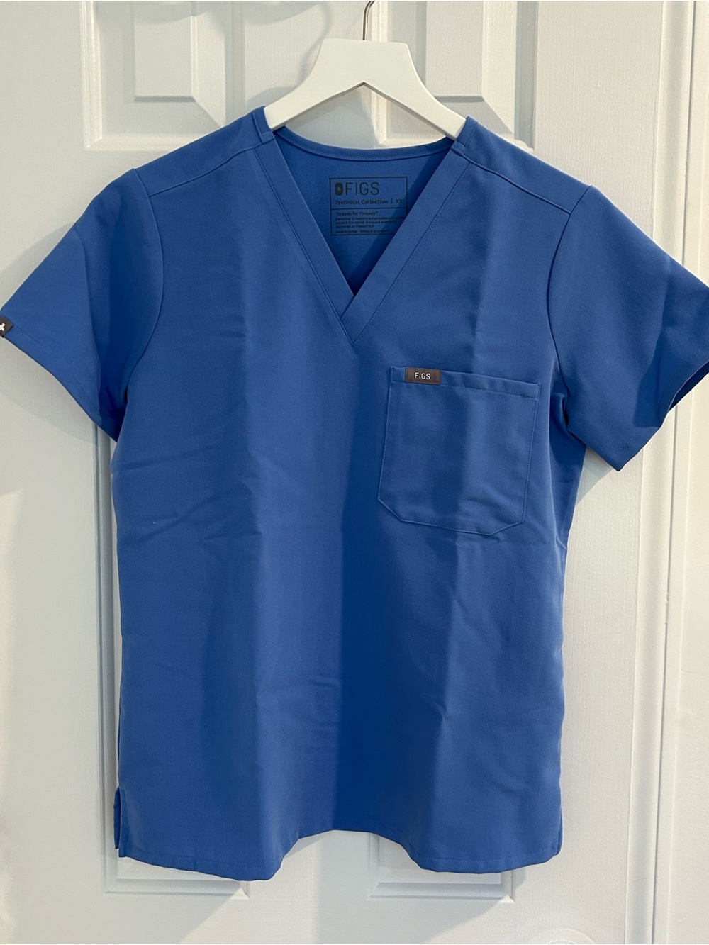 FIGS Catarina One-Pocket Scrub Top Blue XS